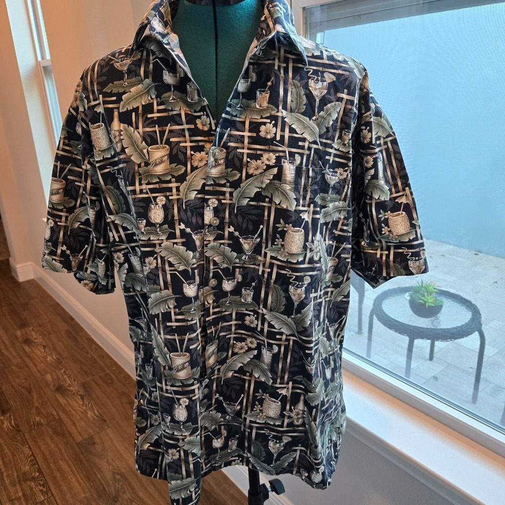 Pierre Cardin Button-up Shirt Mens Large Black Tropical Vintage Short Sleeve